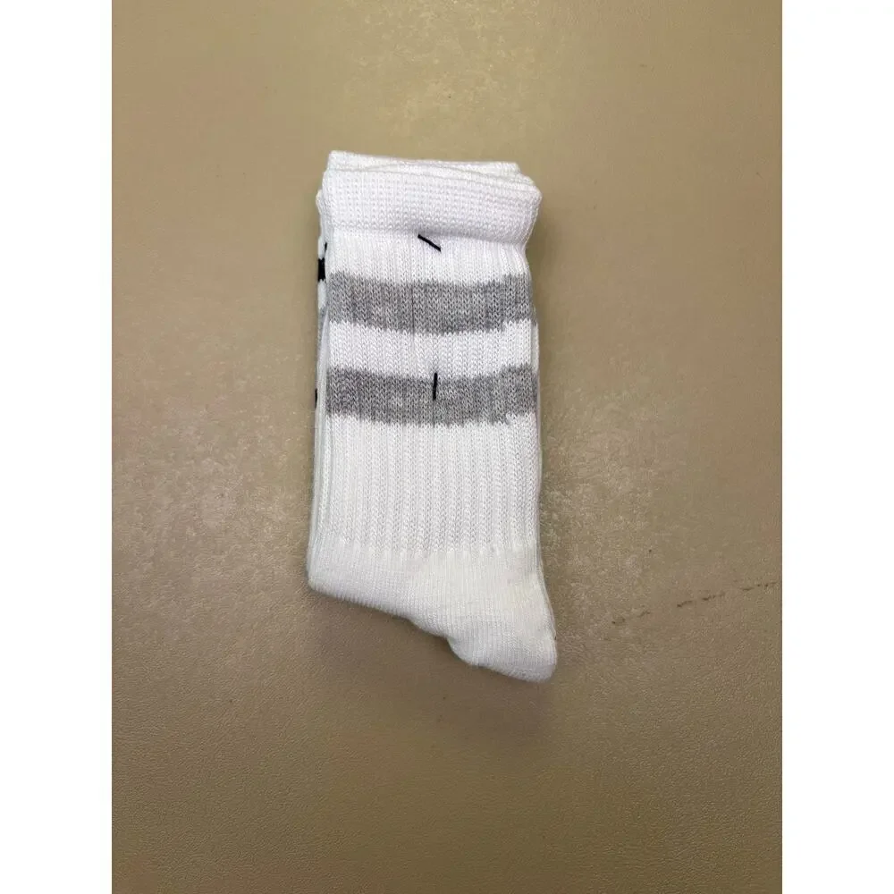 Art Class Kids Crew Socks 2 Pair Pack White Gray Striped Size S 5.5-8.5 NWT